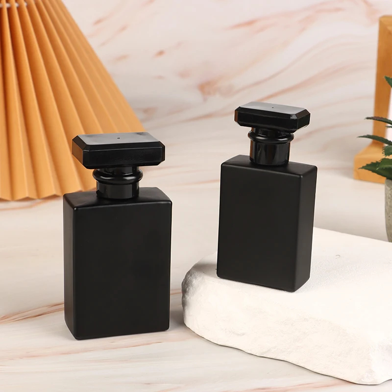 30/50ml Bright Black Perfume B - Water Bottle Blank 评论和价格